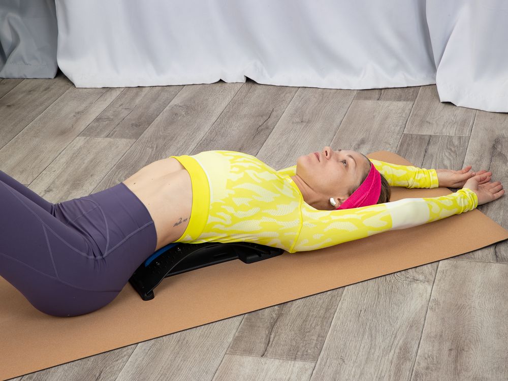 Тренажер-массажер Arco, черный с синим-4