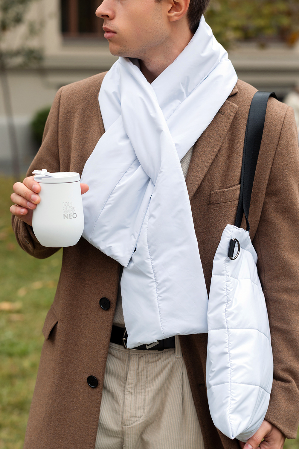 Кофер софт-тач NEO CO12s (белый)-6