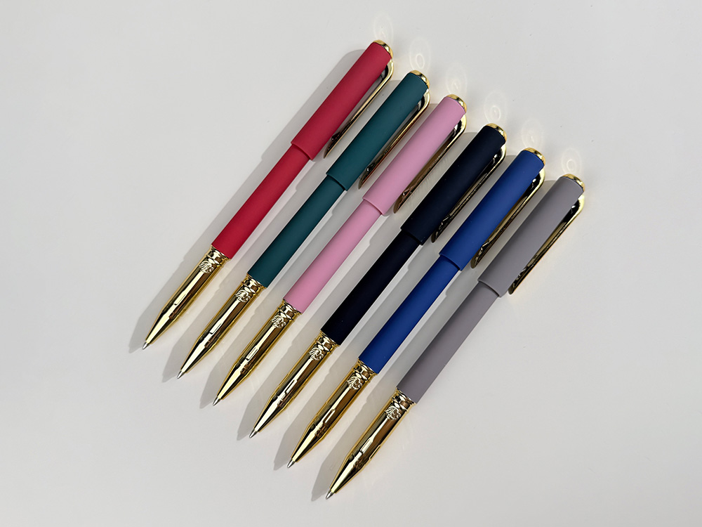 Ручка пластиковая шариковая Parliament, 0,7 мм, синие чернила, красный/золотистый-5