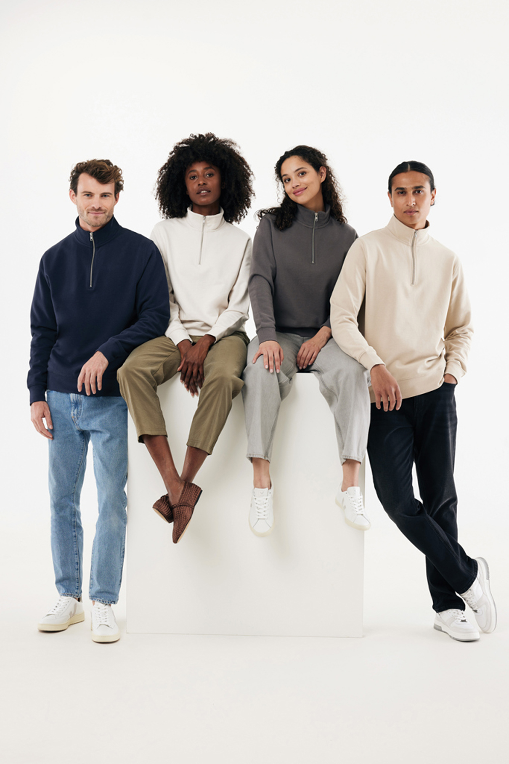 Свитшот на молнии Iqoniq Elgon из переработанного хлопка, 300 г/м²-9