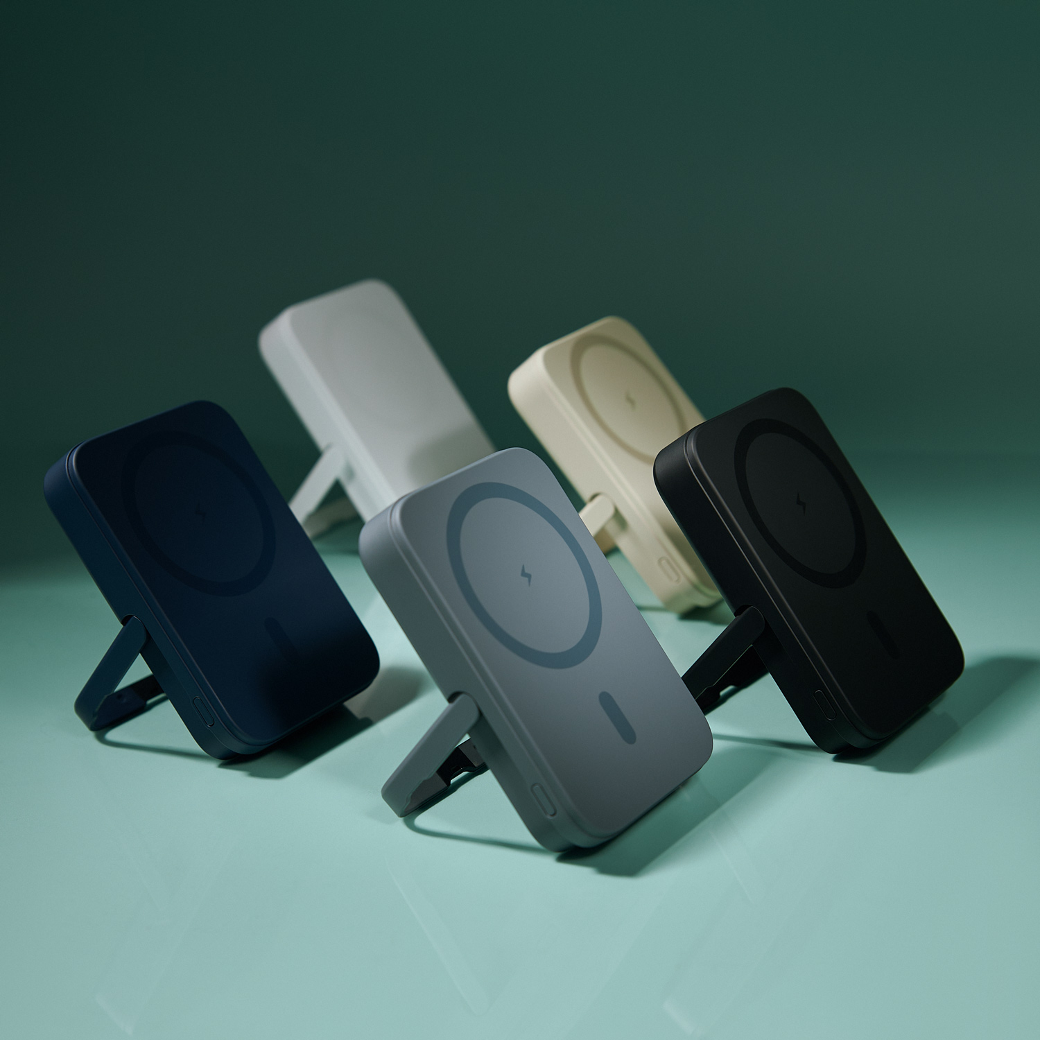 Внешний аккумулятор Union PD 10000mAh с функцией беспроводной зарядки 15W, белый-13