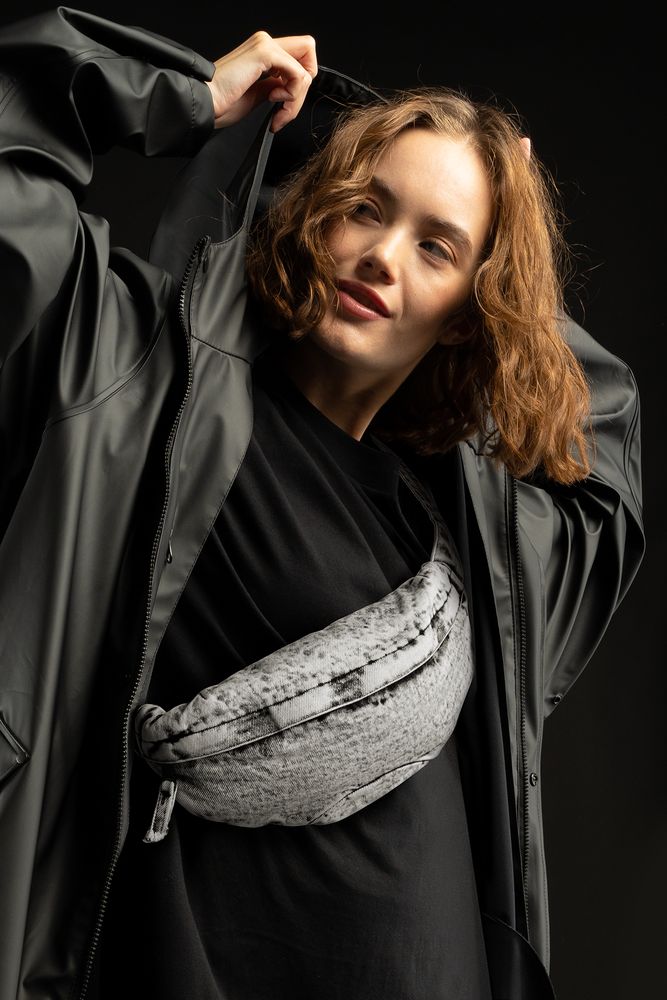 Поясная сумка W6, серая-1