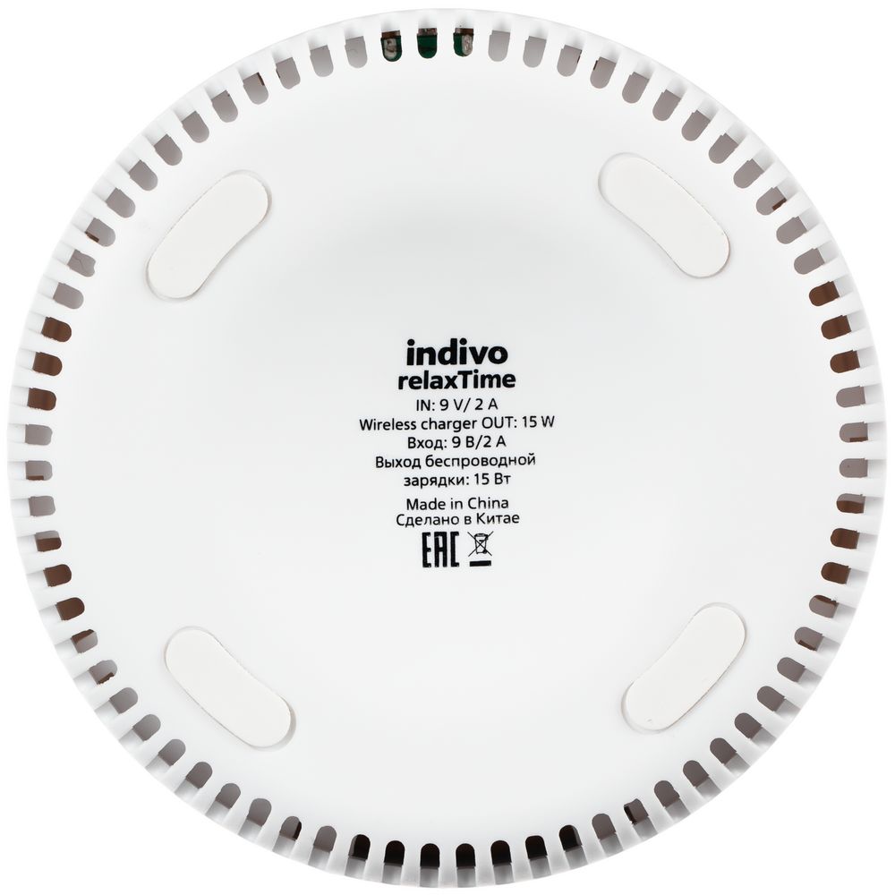 Bluetooth-колонка с беспроводной зарядкой relaxTime, белая-3