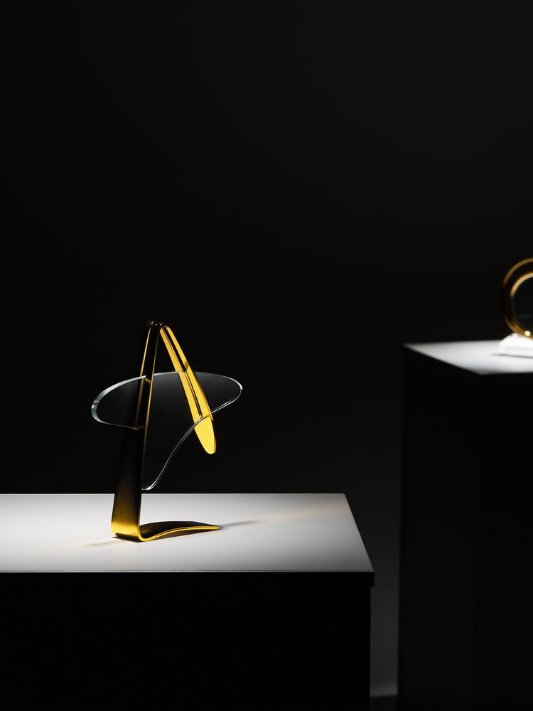 Стела Stellar Cast-3