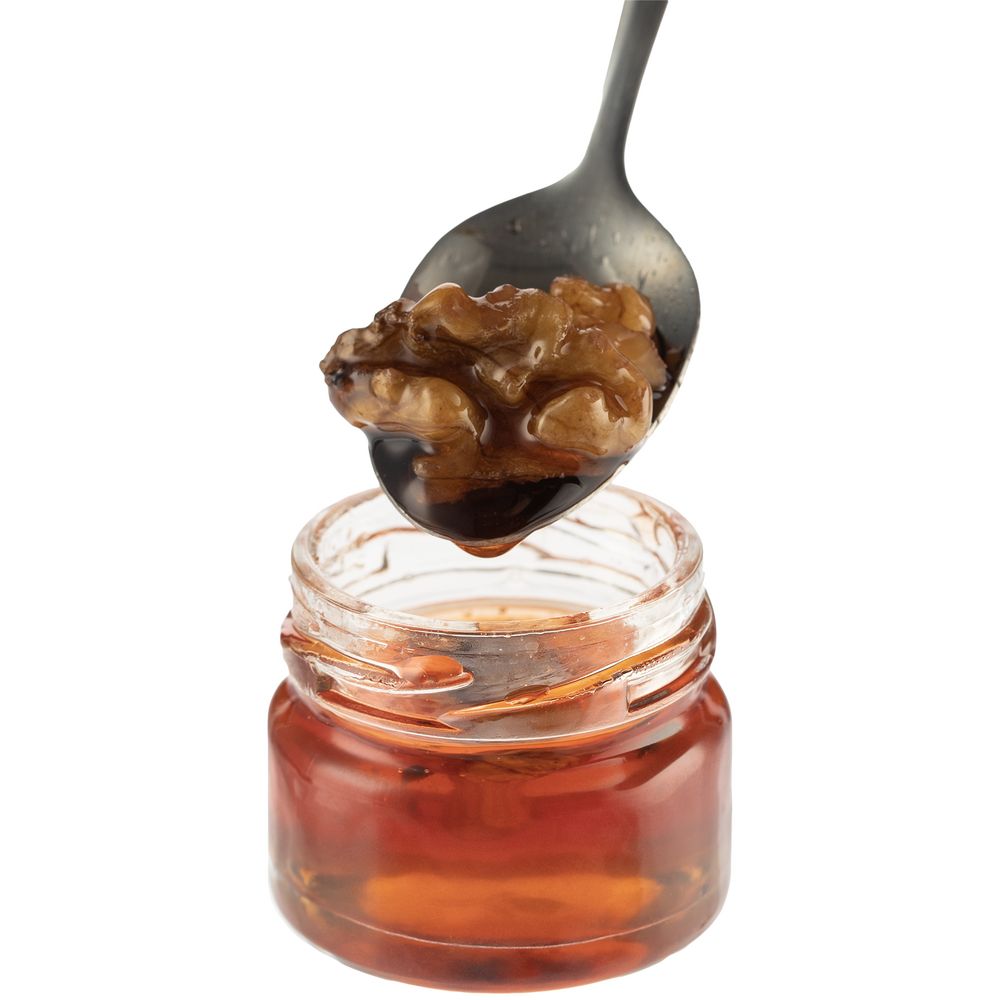 Грецкий орех Nutree в сосновом сиропе-1