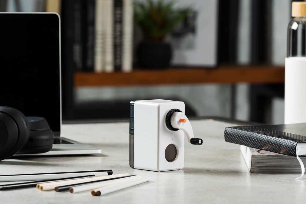 Механическая точилка для карандашей Griffel, белая-2