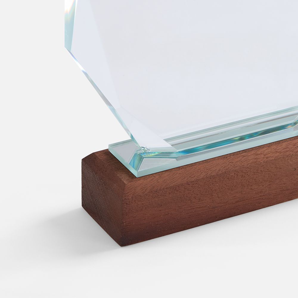 Стела Glory Daze-2