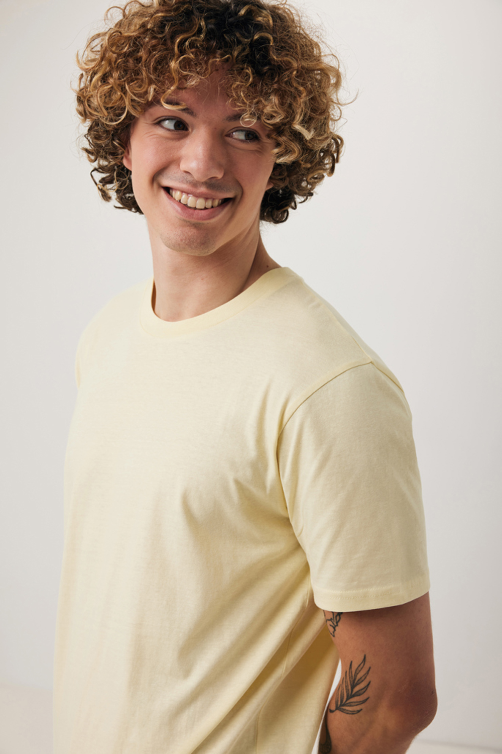 Футболка Iqoniq Brett из переработанного хлопка AWARE™, унисекс, 180 г/м²-7