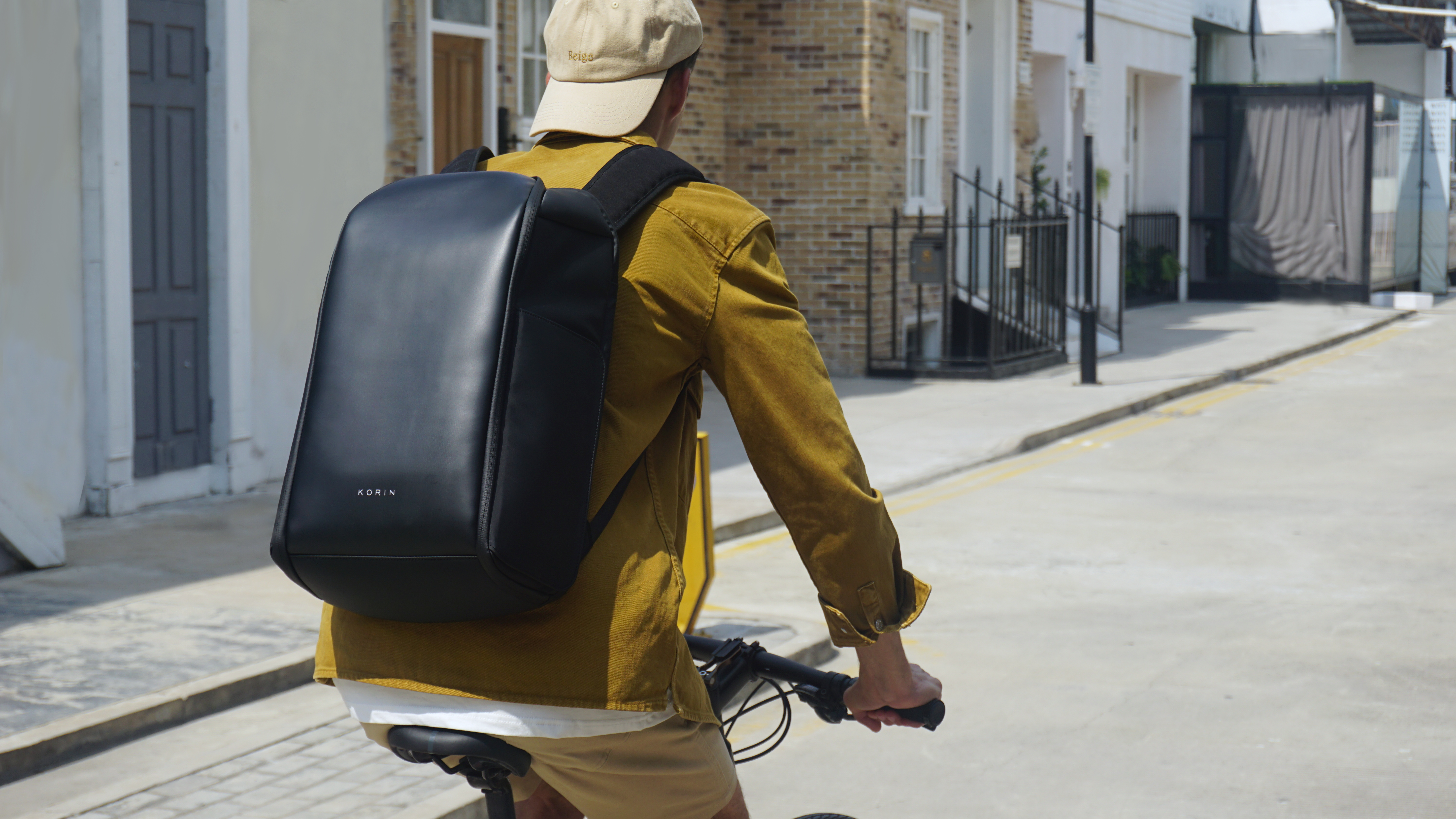 Рюкзак FlipPack 47х30х17 см, черный-20