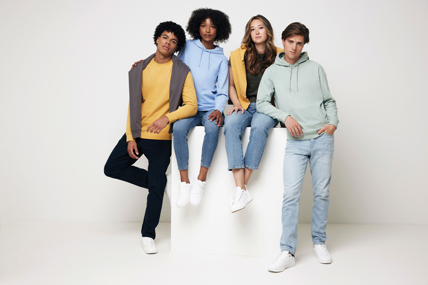 Худи Iqoniq Jasper из переработанного хлопка, унисекс, 340 г/м²-20