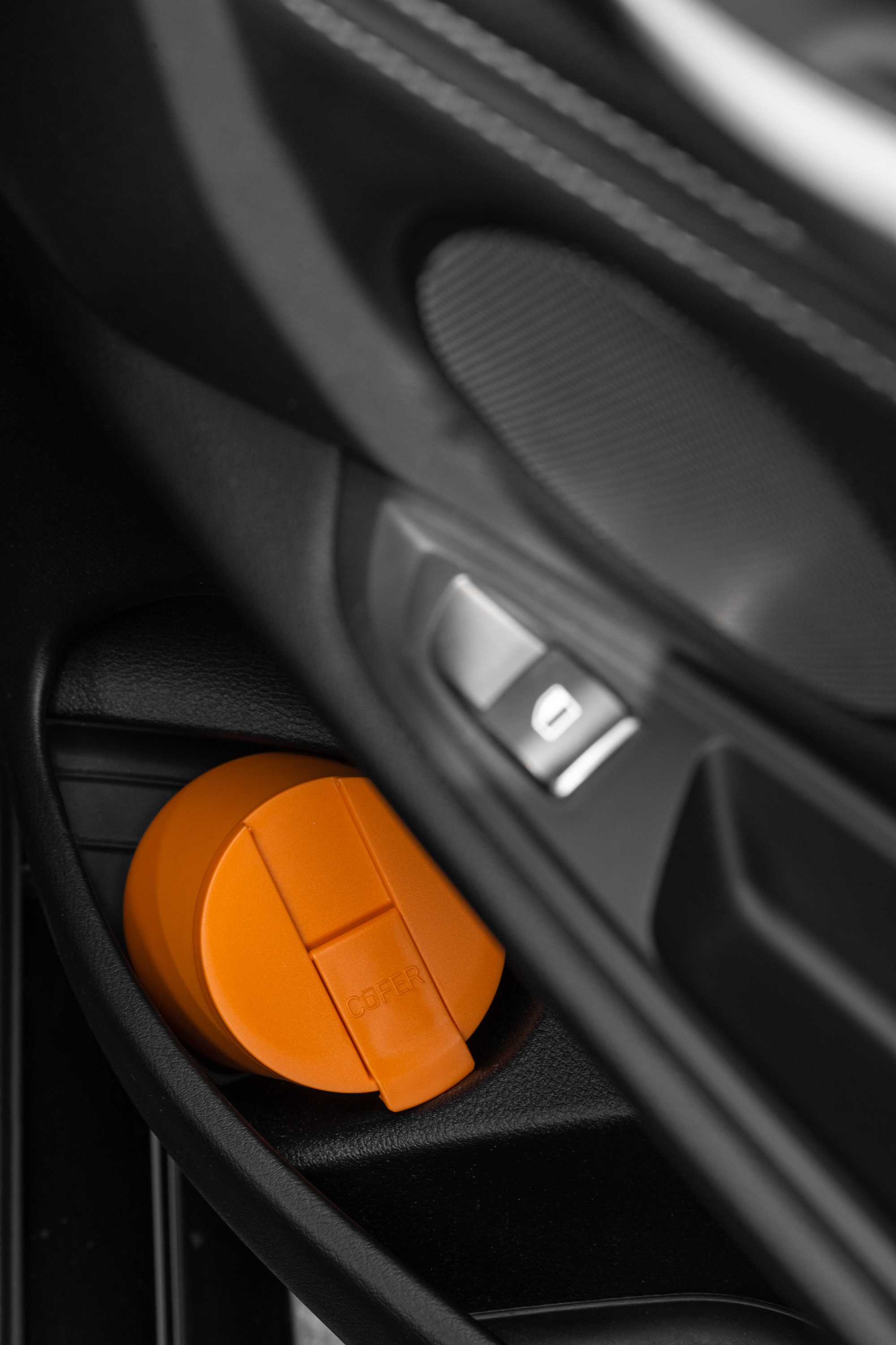 Кофер софт-тач NEO CO12s (оранжевый)-9