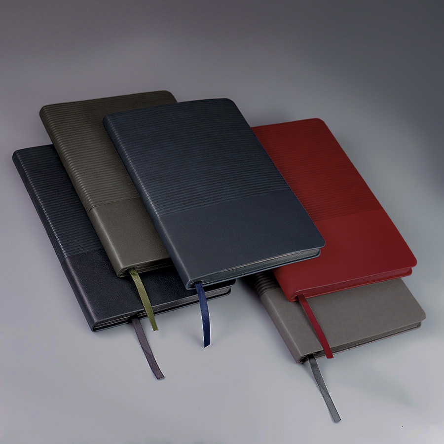 Ежедневник недатированный RIFF, т-синий, формат А5, блок в линейку, темно-синий-3