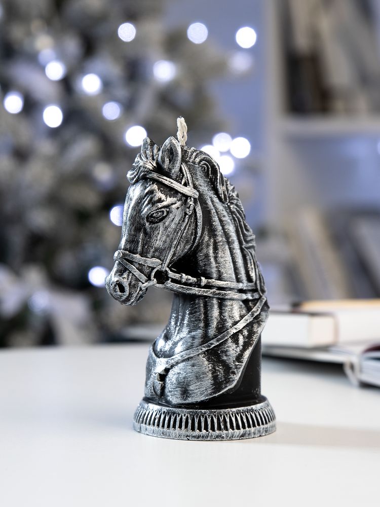 Свеча фигурная «Бюст лошади», серебристая-2
