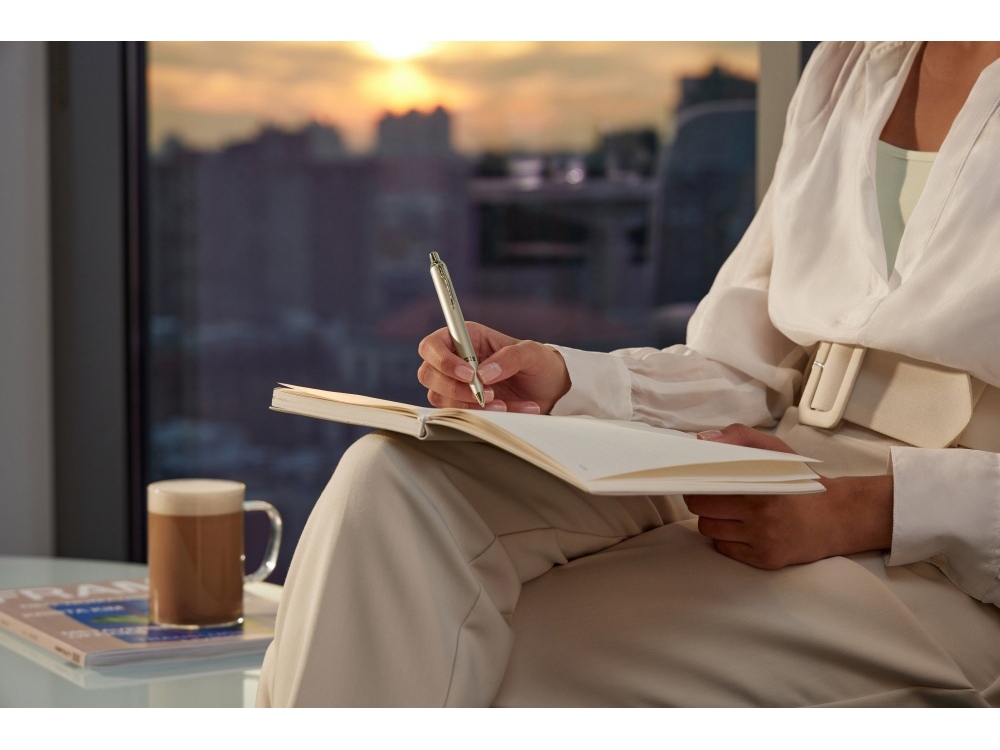 Шариковая ручка Parker IM Professionals Monochrome Champagne, стержень:M, цвет чернил: blue, в подарочной упаковке.-4