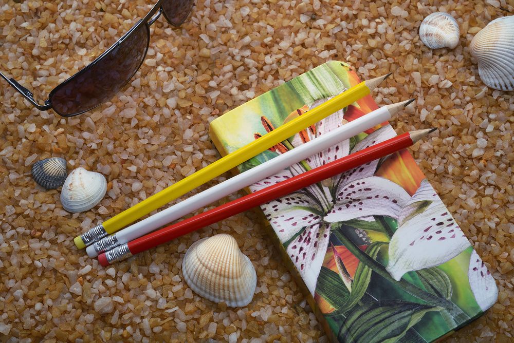 Карандаш простой Triangle с ластиком, желтый-2