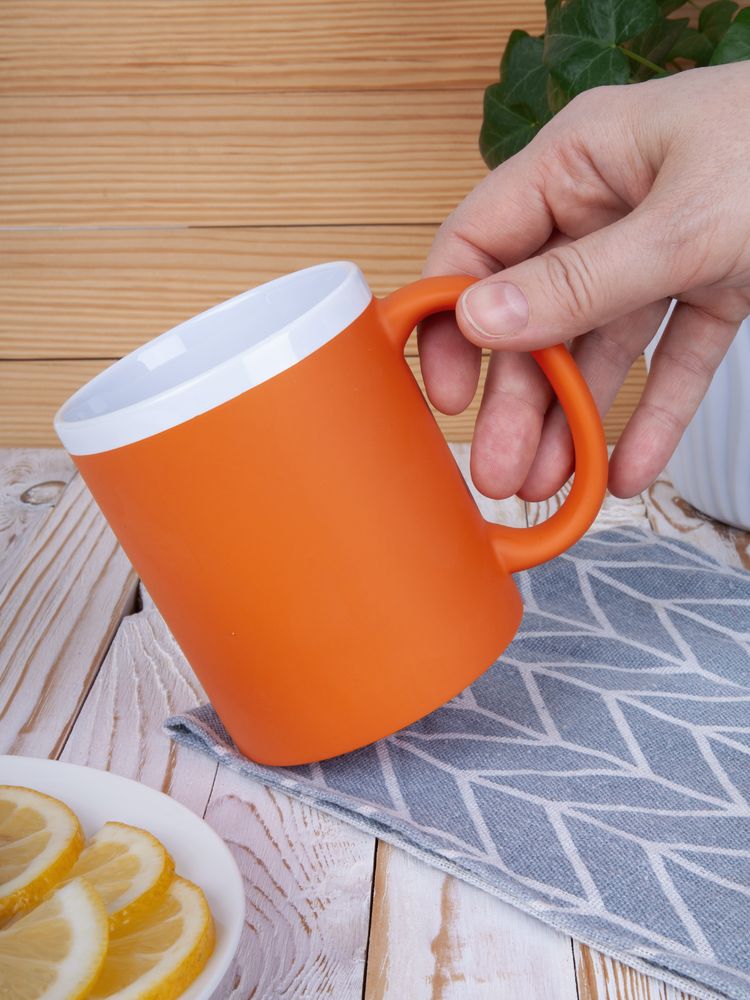 Кружка StopSpot с покрытием софт-тач, оранжевая-3