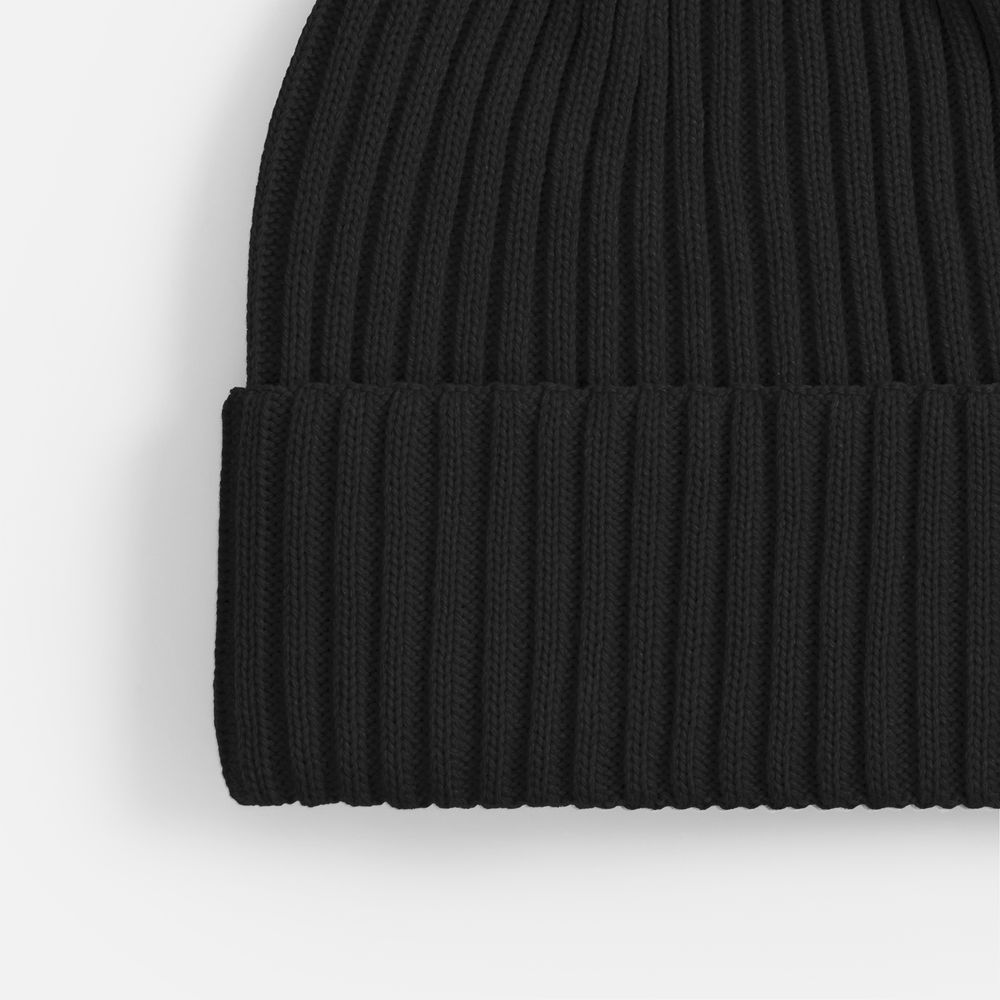 Шапка Yong, черная-1