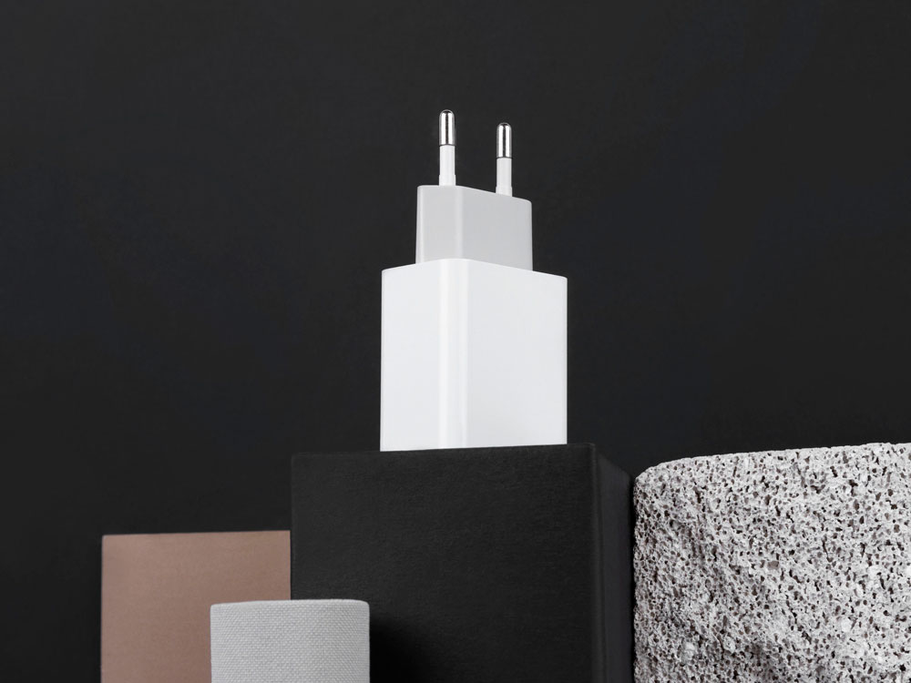 Сетевое зарядное устройство Rombica NEO ZQ3 PD-5