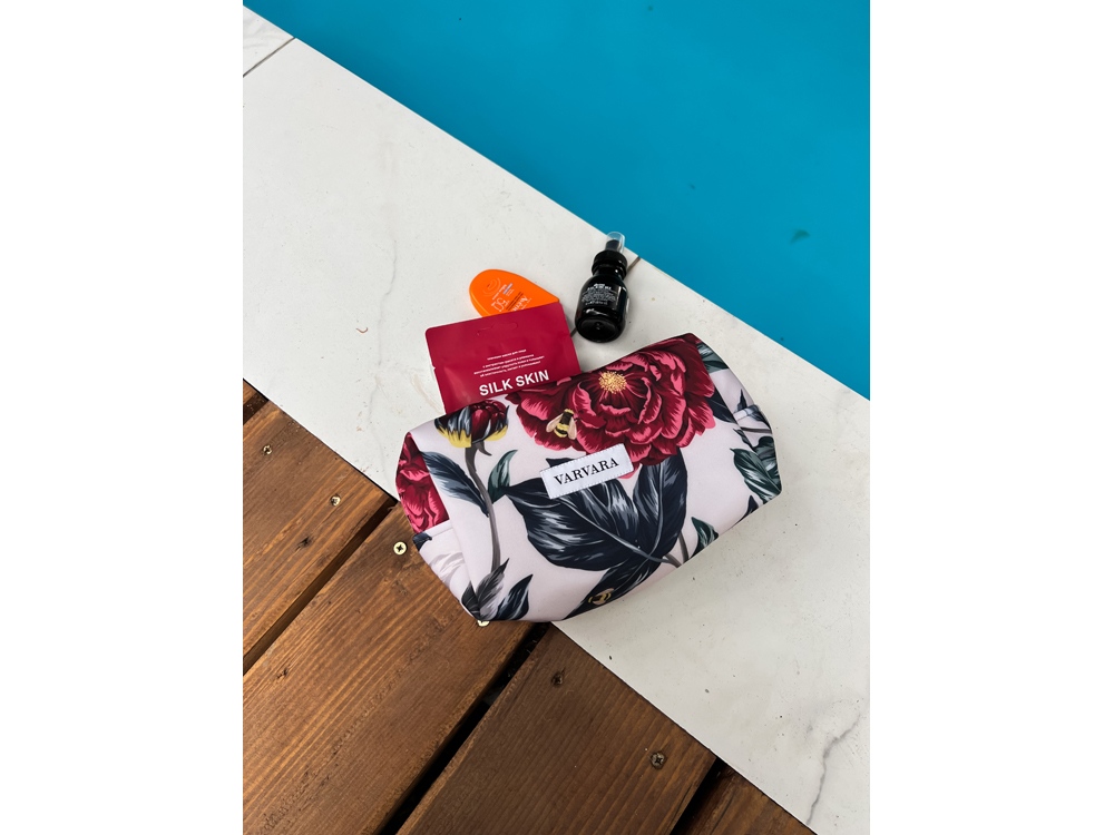 Косметичка Русские сезоны, белый. Varvara-8