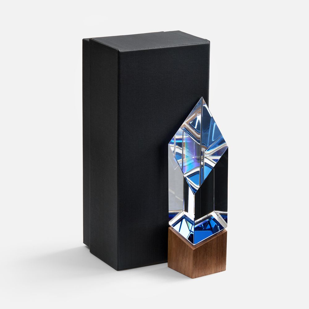 Стела Vincero-3