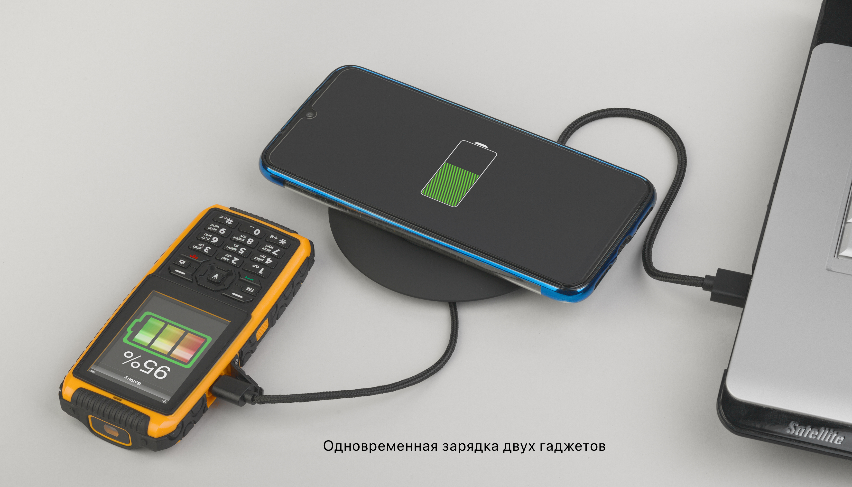 Настольное беспроводное зарядное устройство "Light SOFTTOUCH" с подсветкой логотипа-4