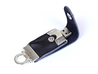 USB-флешка на 64 ГБ в виде брелка, черный USB-флешка на 64 ГБ в виде брелка, черный