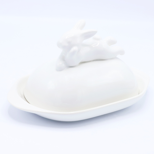 Маслёнка с кроликом, Белый