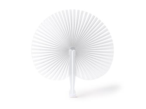 Складной круглый веер-пайпай с пластиковыми стержнями, белый