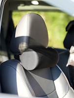 Подушка автомобильная на подголовник Roadie, черная Подушка автомобильная на подголовник Roadie, черная